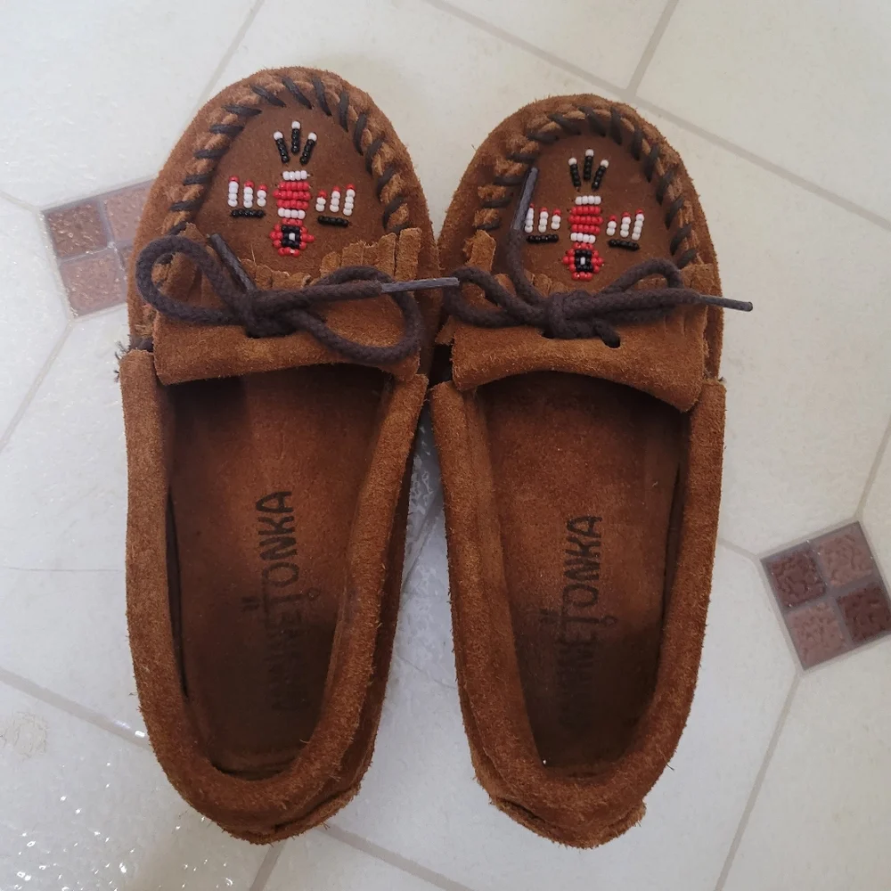 Minnetonka Moccasins Children's Thunderbird II Size 11 Brown Leather Beaded